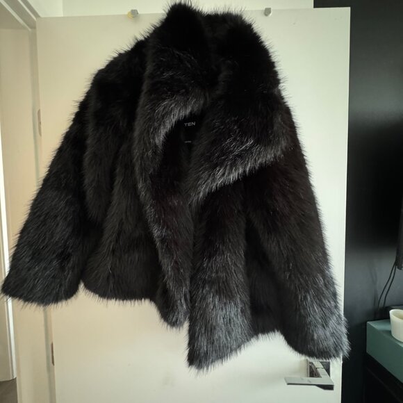 NWT Aritzia TEN Banter Coat - Real Faux Fur Sz M Black - Picture 5 of 7